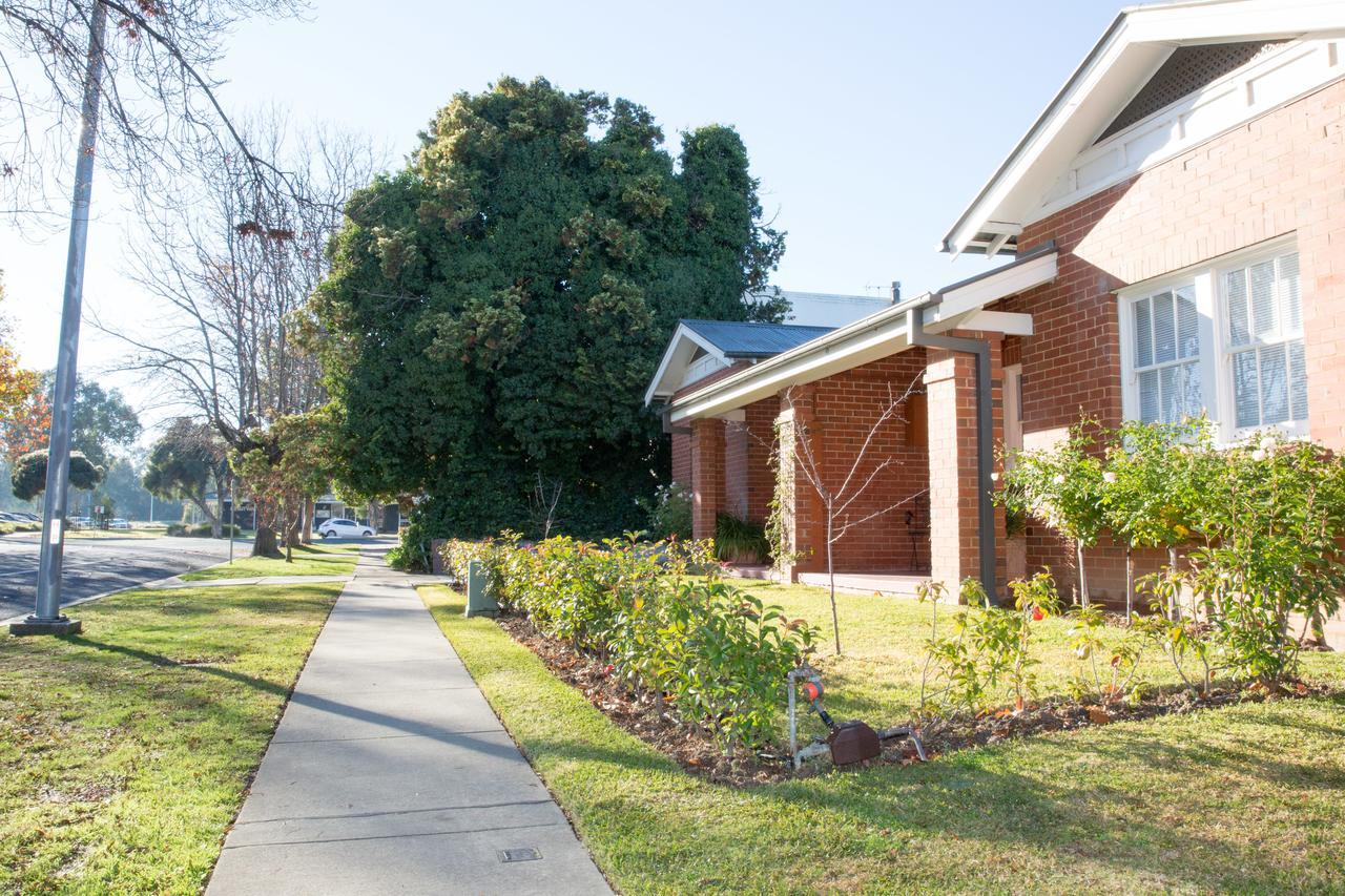 Apartments On Morrow Wagga Wagga Exterior foto
